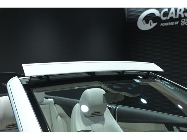 Eクラス E200 カブリオレ スポーツ 白革/シートヒーター/エアバランスPKG/BSM/HUD/純正HDDナビ/フルセグTV/全方位カメラ/カープレイ/アンビエントライト/ETC/ブルメスターサウンド/純正19インチAW/LEDライト(48枚目)