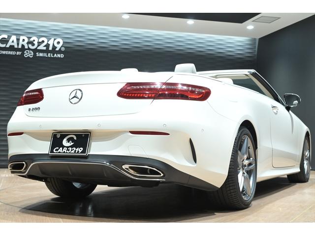 Eクラス E200 カブリオレ スポーツ 白革/シートヒーター/エアバランスPKG/BSM/HUD/純正HDDナビ/フルセグTV/全方位カメラ/カープレイ/アンビエントライト/ETC/ブルメスターサウンド/純正19インチAW/LEDライト(51枚目)