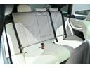 後部座席もキレイな状態です☆