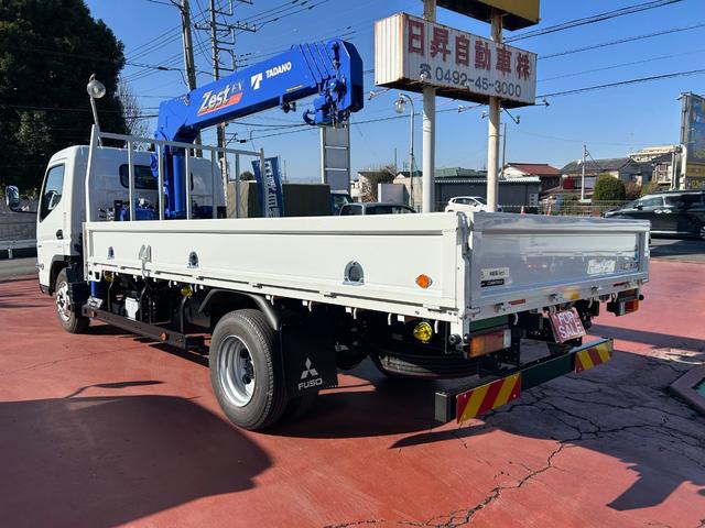 キャンター 　３．０ＤＥ－ＴＢワイド超ロング５段クレーンタダノ製２．９３ｔ吊３．２ｔ積載　ロープ穴３対　転倒安全警報装置　ラジコン付　ブーム、アウトリガー未格納警告　サイドマーカー灯　液晶メーター　坂道発進補助装置（7枚目）