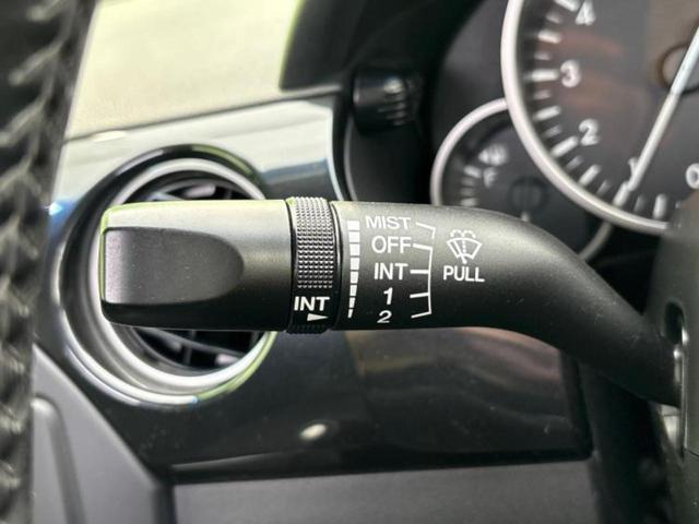 ロードスター ＲＳ　ＲＨＴ　保証書／社外　ＳＤナビ／Ｂｌｕｅｔｏｏｔｈ接続／ＥＴＣ／ＥＢＤ付ＡＢＳ／フルセグＴＶ／エアバッグ　運転席／エアバッグ　助手席／衝突安全ボディ／アルミホイール　純正　１７インチ／パワーウインドウ　記録簿（16枚目）