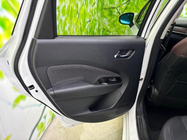 オーラ ４ＷＤ　Ｇ　ＦＯＵＲ　ＢＯＳＥ／保証書／純正　ＳＤナビ／インテリジェントルームミラー／衝突安全装置／シートヒーター／全方位モニター／車線逸脱防止支援システム／シート　ハーフレザー／プロパイロット　衝突被害軽減システム（21枚目）