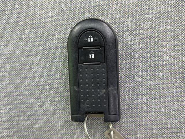 パッソ Ｘ　Ｌパッケージ・Ｓ　保証書／衝突安全装置／車線逸脱防止支援システム／ＵＳＢジャック／ＥＢＤ付ＡＢＳ／横滑り防止装置／アイドリングストップ／エアバッグ　運転席／エアバッグ　助手席／アルミホイール　社外　１４インチ　記録簿（25枚目）
