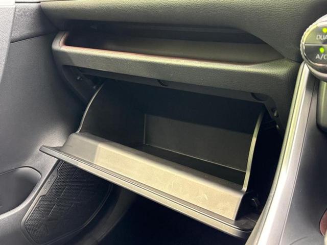 全国に店舗を展開しているのでどこでもお取り寄せが可能です！この車が気になるけど遠方だから・・・と諦める必要はありません！※別途陸送費が必要です。