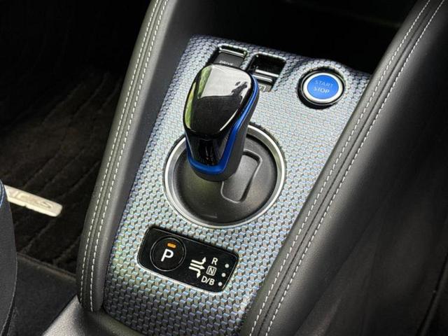 キックス Ｘ　保証書／純正　ＨＤＤナビ／インテリジェントルームミラー／衝突安全装置／シートヒーター　前席／アラウンドビューモニター／車線逸脱防止支援システム／シート　ハーフレザー／プロパイロット　全周囲カメラ（18枚目）