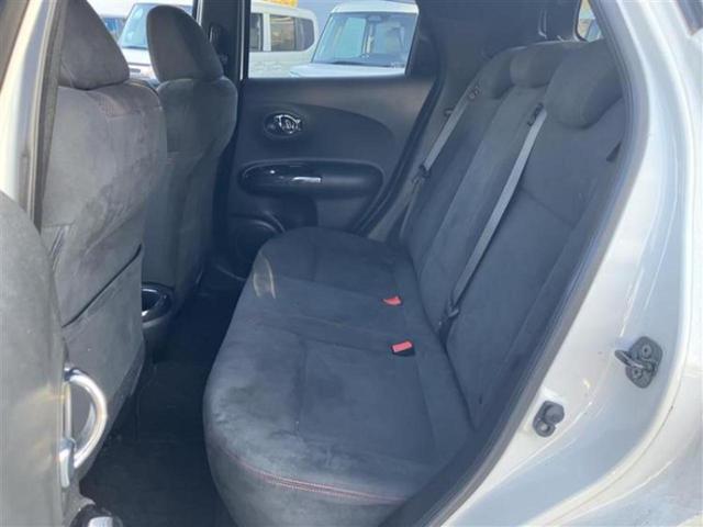 ＷＥＣＡＲＳでは各商談席に大型モニターをご用意しております！見やすい大画面でゆったりと全国の在庫をご覧いただけます！是非ご来店お待ちしております！