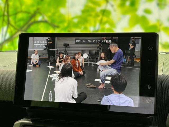 タフト Gダーククロムベンチャー 新品タイヤ/ガラスルーフ/ディスプレイオーディオ9インチ/スマートアシスト(トヨタ・ダイハツ)/シートヒーター 前席/パノラマモニター/車線逸脱防止支援システム/ヘッドランプ LED 全周囲カメラ(11枚目)