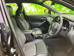 「この車の写真をもっと見たい」「状態が気になる」「この装備はついている？」どんな小さな疑問でもお気軽にお問い合わせください！ 4