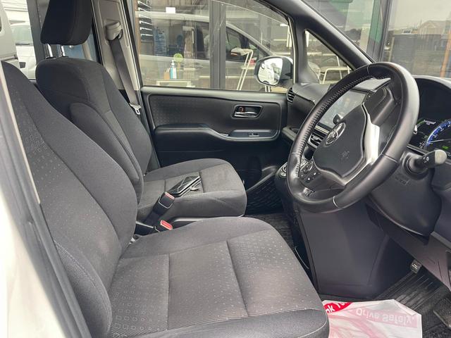 ノア ハイブリッドＧ（15枚目）