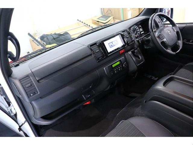 ハイエースバン ロングスーパーGL ダークプライムS FLEXオリジナルフロントスポイラー/FLEXオリジナルオーバーフェンダー/カロッツェリア7インチ SDフルセグナビ/ビルトインETC2.0/FLEXオリジナルType2ベッドキット/寒冷地仕様(15枚目)