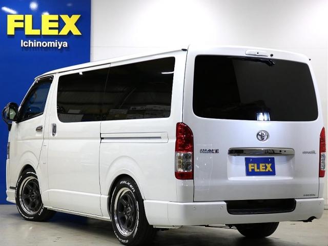 ハイエースバン 　ＦＬＥＸオーバーフェンダー／社外フロントリップ／アルパインＢＩＧＸ／フリップダウンモニター／クルーズコントロール／ベッドキット／ドライブレコーダー／２０００ｗインバーター／リン酸鉄ツインバッテリー（7枚目）