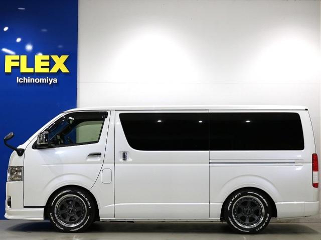 ハイエースバン 　ＦＬＥＸオーバーフェンダー／社外フロントリップ／アルパインＢＩＧＸ／フリップダウンモニター／クルーズコントロール／ベッドキット／ドライブレコーダー／２０００ｗインバーター／リン酸鉄ツインバッテリー（9枚目）