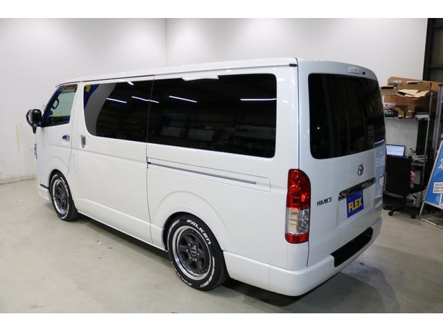 ハイエースバン 　ＦＬＥＸオーバーフェンダー／社外フロントリップ／アルパインＢＩＧＸ／フリップダウンモニター／クルーズコントロール／ベッドキット／ドライブレコーダー／２０００ｗインバーター／リン酸鉄ツインバッテリー（24枚目）