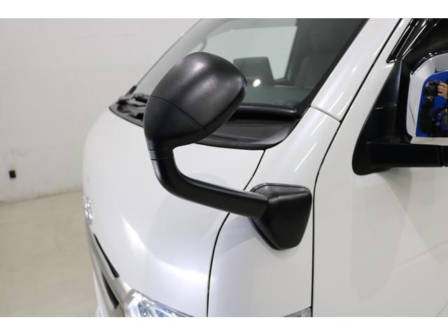 ハイエースバン 　ＦＬＥＸオーバーフェンダー／社外フロントリップ／アルパインＢＩＧＸ／フリップダウンモニター／クルーズコントロール／ベッドキット／ドライブレコーダー／２０００ｗインバーター／リン酸鉄ツインバッテリー（28枚目）