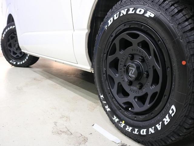 ハイエースバン FLEXオリジナルタイプ2ベットキット/Tフォースバンパーガード/トヨタ純正ドアバイザー/ETC/バックカメラ/ドライブレコーダー/トヨタセーフティーセンス/パワースライドドア(4枚目)