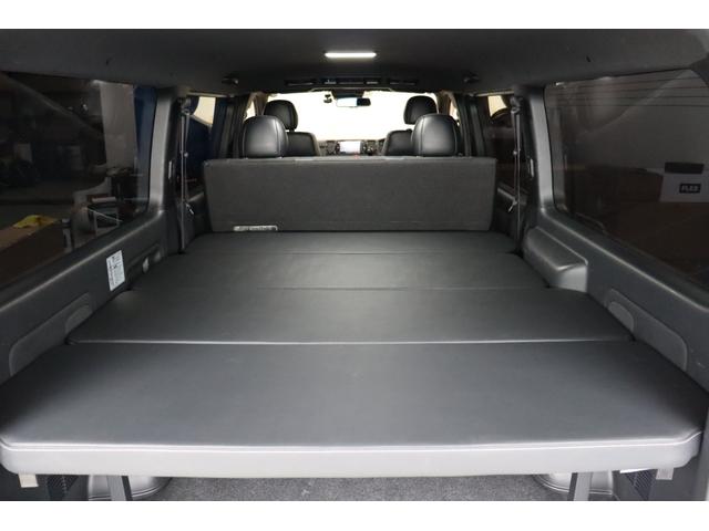 ハイエースバン FLEXオリジナルタイプ2ベットキット/Tフォースバンパーガード/トヨタ純正ドアバイザー/ETC/バックカメラ/ドライブレコーダー/トヨタセーフティーセンス/パワースライドドア(33枚目)