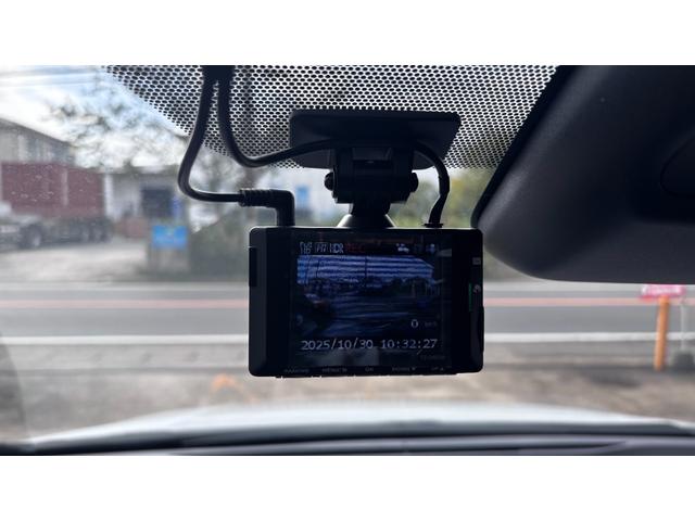 アルファード Z ガソリン4WD トヨタチームメイト アドバンスパーク+パーキングブレーキ+アドバンストドライブ 2列目エグゼティブシート ユニバーサルステップ フルセグTV 前後ドライブレコーダー(17枚目)