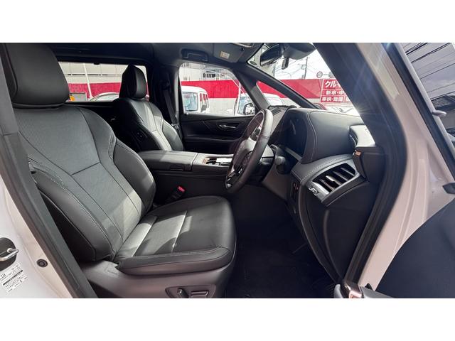 アルファード Z ガソリン4WD トヨタチームメイト アドバンスパーク+パーキングブレーキ+アドバンストドライブ 2列目エグゼティブシート ユニバーサルステップ フルセグTV 前後ドライブレコーダー(19枚目)