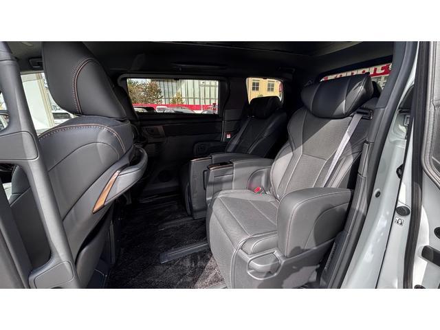 アルファード Z ガソリン4WD トヨタチームメイト アドバンスパーク+パーキングブレーキ+アドバンストドライブ 2列目エグゼティブシート ユニバーサルステップ フルセグTV 前後ドライブレコーダー(21枚目)