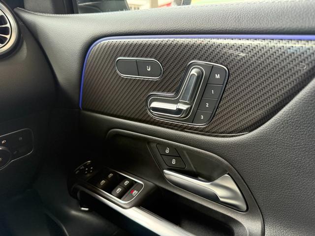 ＧＬＢ ＧＬＢ３５　４マチック　ＧＬＢ３５　４マチック（ＢＳＧ搭載モデル）／アドバンスドＰＫＧ／パノラミックサンルーフ／ブルメスターサウンド／ヘッドアップディスプレイ／純正ドラレコ／（10枚目）