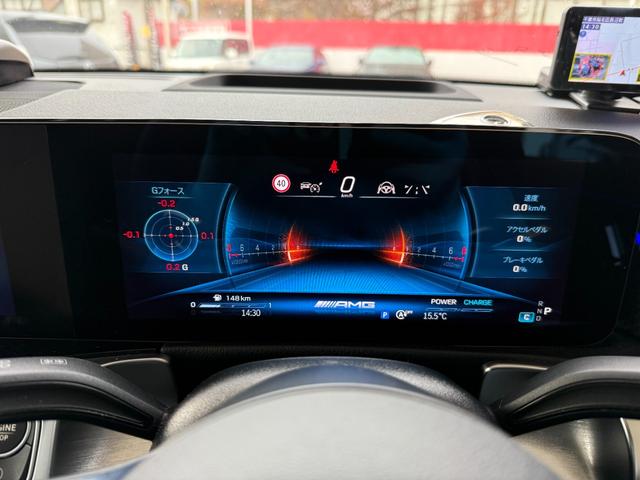 ＧＬＢ ＧＬＢ３５　４マチック　ＧＬＢ３５　４マチック（ＢＳＧ搭載モデル）／アドバンスドＰＫＧ／パノラミックサンルーフ／ブルメスターサウンド／ヘッドアップディスプレイ／純正ドラレコ／（12枚目）