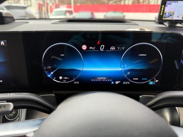 ＧＬＢ ＧＬＢ３５　４マチック　ＧＬＢ３５　４マチック（ＢＳＧ搭載モデル）／アドバンスドＰＫＧ／パノラミックサンルーフ／ブルメスターサウンド／ヘッドアップディスプレイ／純正ドラレコ／（15枚目）