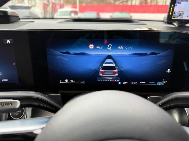 ＧＬＢ ＧＬＢ３５　４マチック　ＧＬＢ３５　４マチック（ＢＳＧ搭載モデル）／アドバンスドＰＫＧ／パノラミックサンルーフ／ブルメスターサウンド／ヘッドアップディスプレイ／純正ドラレコ／（17枚目）