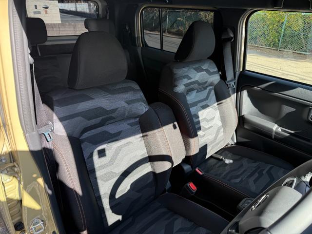 タフト Ｇターボ　カスタム車両／衝突軽減装置／ガラスルーフ／シートヒーター／ＬＥＤライト／レーダークルーズ／バックカメラ／ディスプレイオーディオナビ／Ｃａｒ　Ｐｌａｙ対応／フルセグＴＶ／サンドベージュメタリック（4枚目）