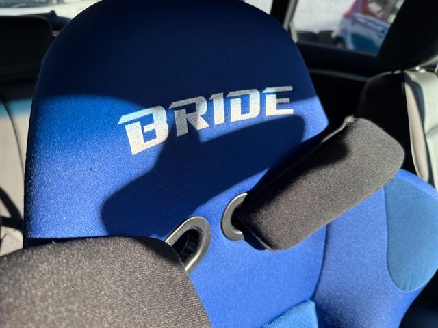 ＲＳ３スポーツバック ベースグレード　ＢＲＩＤＥシート／社外マフラー／社外車高調／社外ブレーキ／社外１８インチホイール／チューニングシステム／純正ナビ／ＡＣＣ／ＢＳＭ／ＬＥＤライト／バックカメラ／サンルーフ／バングアンドオルフセン（6枚目）