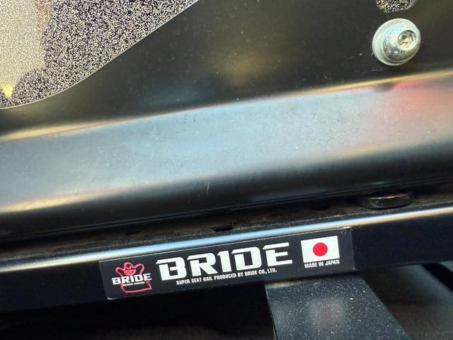 ＲＳ３スポーツバック ベースグレード　ＢＲＩＤＥシート／社外マフラー／社外車高調／社外ブレーキ／社外１８インチホイール／チューニングシステム／純正ナビ／ＡＣＣ／ＢＳＭ／ＬＥＤライト／バックカメラ／サンルーフ／バングアンドオルフセン（8枚目）