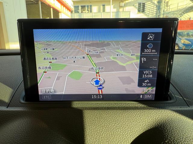 ＲＳ３スポーツバック ベースグレード　ＢＲＩＤＥシート／社外マフラー／社外車高調／社外ブレーキ／社外１８インチホイール／チューニングシステム／純正ナビ／ＡＣＣ／ＢＳＭ／ＬＥＤライト／バックカメラ／サンルーフ／バングアンドオルフセン（17枚目）