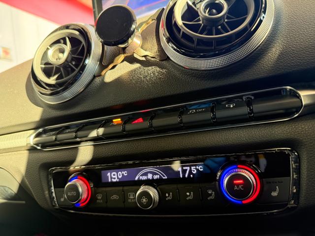 ＲＳ３スポーツバック ベースグレード　ＢＲＩＤＥシート／社外マフラー／社外車高調／社外ブレーキ／社外１８インチホイール／チューニングシステム／純正ナビ／ＡＣＣ／ＢＳＭ／ＬＥＤライト／バックカメラ／サンルーフ／バングアンドオルフセン（21枚目）