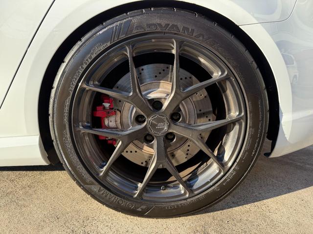 ＲＳ３スポーツバック ベースグレード　ＢＲＩＤＥシート／社外マフラー／社外車高調／社外ブレーキ／社外１８インチホイール／チューニングシステム／純正ナビ／ＡＣＣ／ＢＳＭ／ＬＥＤライト／バックカメラ／サンルーフ／バングアンドオルフセン（62枚目）