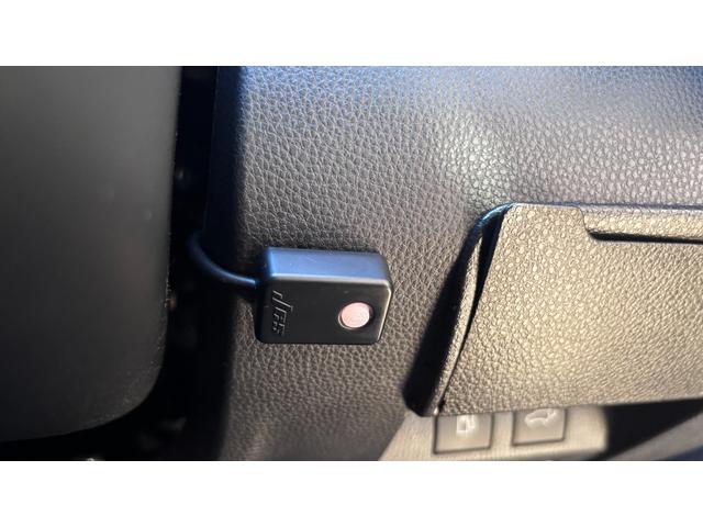 クラウンスポーツ RS PHEV パノラマルーフ デジタルインナーミラー フルセグTV(走行中視聴可)サイドバイザー HDMI入力端子 ホイールロックボルト ラゲージソフトトレイ インテリアイルミネーション(ホワイト)(11枚目)