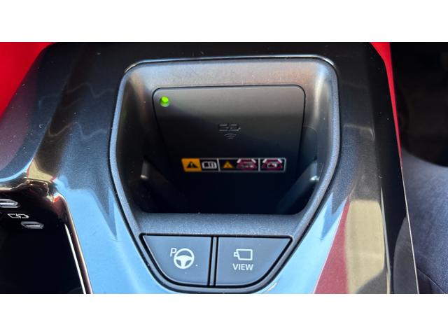 クラウンスポーツ RS PHEV パノラマルーフ デジタルインナーミラー フルセグTV(走行中視聴可)サイドバイザー HDMI入力端子 ホイールロックボルト ラゲージソフトトレイ インテリアイルミネーション(ホワイト)(18枚目)