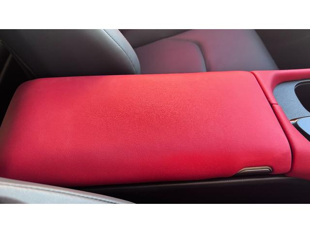 クラウンスポーツ RS PHEV パノラマルーフ デジタルインナーミラー フルセグTV(走行中視聴可)サイドバイザー HDMI入力端子 ホイールロックボルト ラゲージソフトトレイ インテリアイルミネーション(ホワイト)(21枚目)