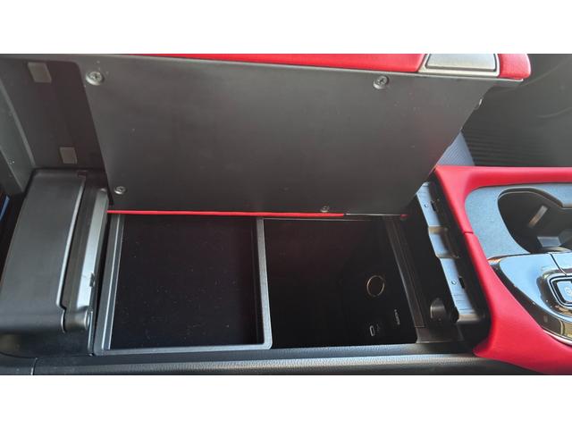 クラウンスポーツ RS PHEV パノラマルーフ デジタルインナーミラー フルセグTV(走行中視聴可)サイドバイザー HDMI入力端子 ホイールロックボルト ラゲージソフトトレイ インテリアイルミネーション(ホワイト)(22枚目)