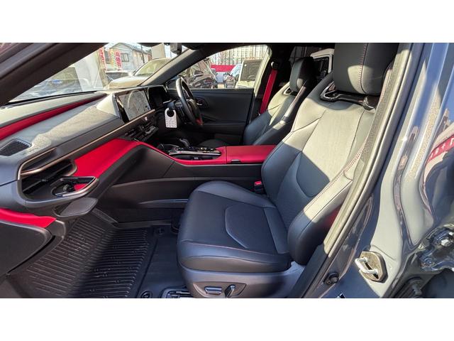 クラウンスポーツ RS PHEV パノラマルーフ デジタルインナーミラー フルセグTV(走行中視聴可)サイドバイザー HDMI入力端子 ホイールロックボルト ラゲージソフトトレイ インテリアイルミネーション(ホワイト)(30枚目)