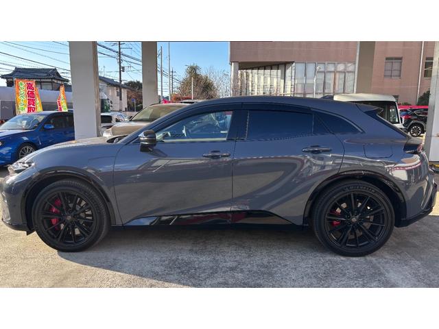 クラウンスポーツ RS PHEV パノラマルーフ デジタルインナーミラー フルセグTV(走行中視聴可)サイドバイザー HDMI入力端子 ホイールロックボルト ラゲージソフトトレイ インテリアイルミネーション(ホワイト)(37枚目)