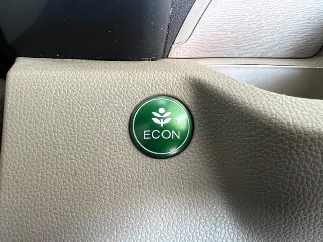 N-WGN G 鑑定書付き ラジオ スマキー 車検令和8年4月 走行距離128171Km 1年距離無制限保証 全席バイザー付き エアコン 運転席エアバック(16枚目)