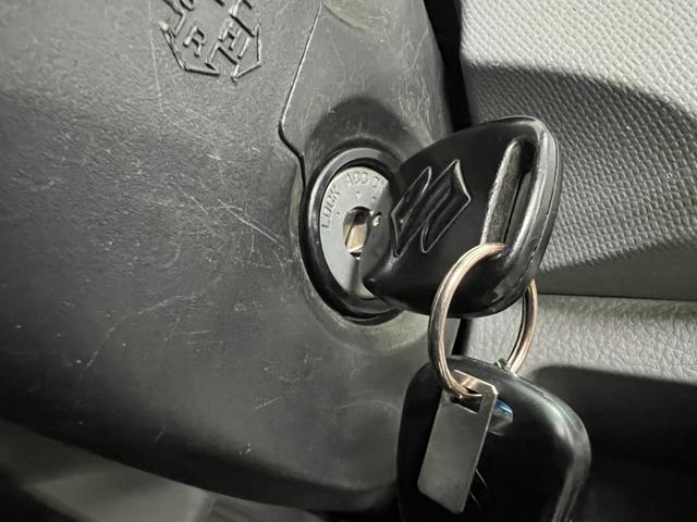 ワゴンＲ ＦＸ　鑑定書付き　ＣＤ再生　ラジオ　キーレス　車検整備付き販売車　走行距離８２４８７Ｋｍ　１年距離無制限保証　全席バイザー付き　運転席エアバック　エアコン（8枚目）