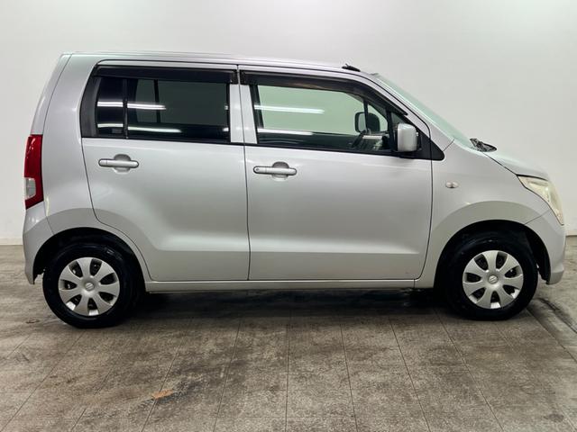 ワゴンＲ ＦＸ　鑑定書付き　ＣＤ再生　ラジオ　キーレス　車検整備付き販売車　走行距離８２４８７Ｋｍ　１年距離無制限保証　全席バイザー付き　運転席エアバック　エアコン（46枚目）