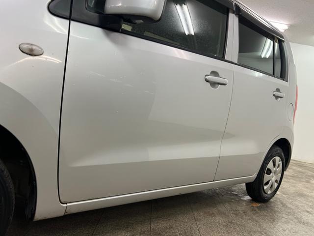 ワゴンＲ ＦＸ　鑑定書付き　ＣＤ再生　ラジオ　キーレス　車検整備付き販売車　走行距離８２４８７Ｋｍ　１年距離無制限保証　全席バイザー付き　運転席エアバック　エアコン（62枚目）