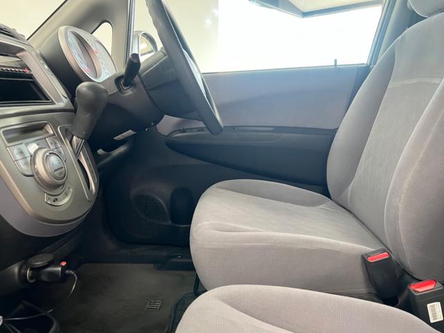 ライフ F エアロプレミアム 鑑定書付き CDオーディオ ポータブルナビ キーレス 車検令和8年7月 走行距離79949Km 全席バイザー付き 運転席エアバック エアコン(12枚目)