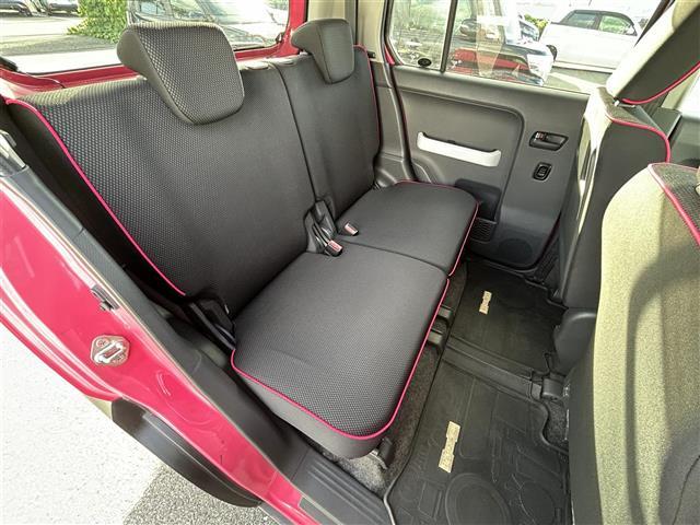 ハスラー Ｘ　４ＷＤ　純正ナビ／フルセグ／ＣＤ／ＤＶＤ／ＢＴ　Ｂカメラ　衝突軽減　ＥＴＣ　運転席シートヒーター　キセノンライト　フォグ　純正１５ＡＷ　Ｐスタート　Ａストップ　フロアマット　ドアバイザー　スペアキー（17枚目）