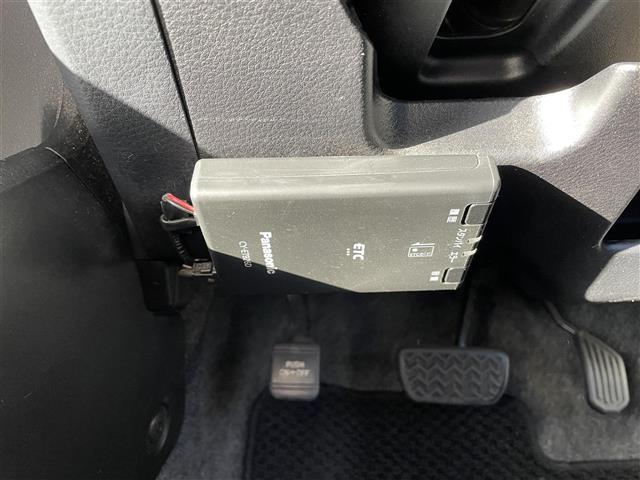 プロボックス ＤＸコンフォート　ワンオーナー　社外ＤＰオーディオ／ＤＶＤ／ＣＤ／ＢＴ　ＥＴＣ　ドラレコ　ＴＯＹＯオープンカントリー　社外１４インチアルミ　ルーフキャリア／クロスバー　セーフティセンス　レーンアシスト　キーレスキー（6枚目）