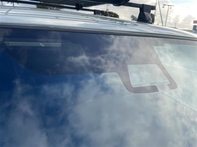 プロボックス ＤＸコンフォート　カーキ全塗装　純正ナビ／ＴＶ／ＢＴ　ＥＴＣ　セーフティセンス　レーンアシスト　ＴＯＹＯオープンカントリー　ルーフキャリア　ルーフクロスバー　ＴＯＹＯＴＡエンブレム　マットブラックペイント　キーレスキー（6枚目）