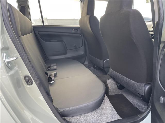 プロボックス ＤＸコンフォート　カーキ全塗装　純正ナビ／ＴＶ／ＢＴ　ＥＴＣ　セーフティセンス　レーンアシスト　ＴＯＹＯオープンカントリー　ルーフキャリア　ルーフクロスバー　ＴＯＹＯＴＡエンブレム　マットブラックペイント　キーレスキー（17枚目）