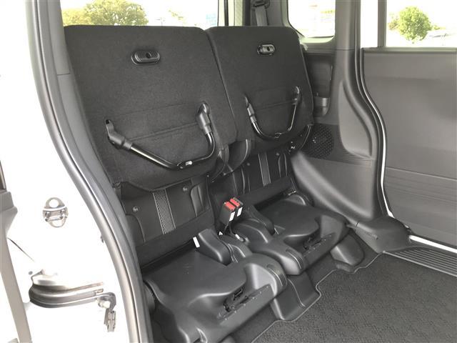 N-BOXカスタム コーディネートスタイル 純正9型ナビ/フルセグ/BT/USB Bカメラ Hセンシング レーンキープ レーダークルーズ パーキングセンサー 両側電動 ハーフレザー シートヒーター ETC ドラレコ LED 純正14AW(20枚目)