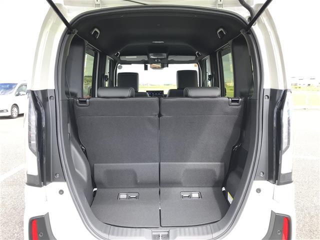 N-BOXカスタム コーディネートスタイル 純正9型ナビ/フルセグ/BT/USB Bカメラ Hセンシング レーンキープ レーダークルーズ パーキングセンサー 両側電動 ハーフレザー シートヒーター ETC ドラレコ LED 純正14AW(26枚目)
